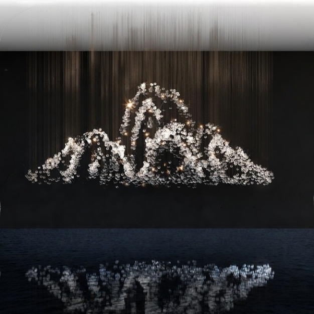 现代山形水晶装饰吊灯3D模型